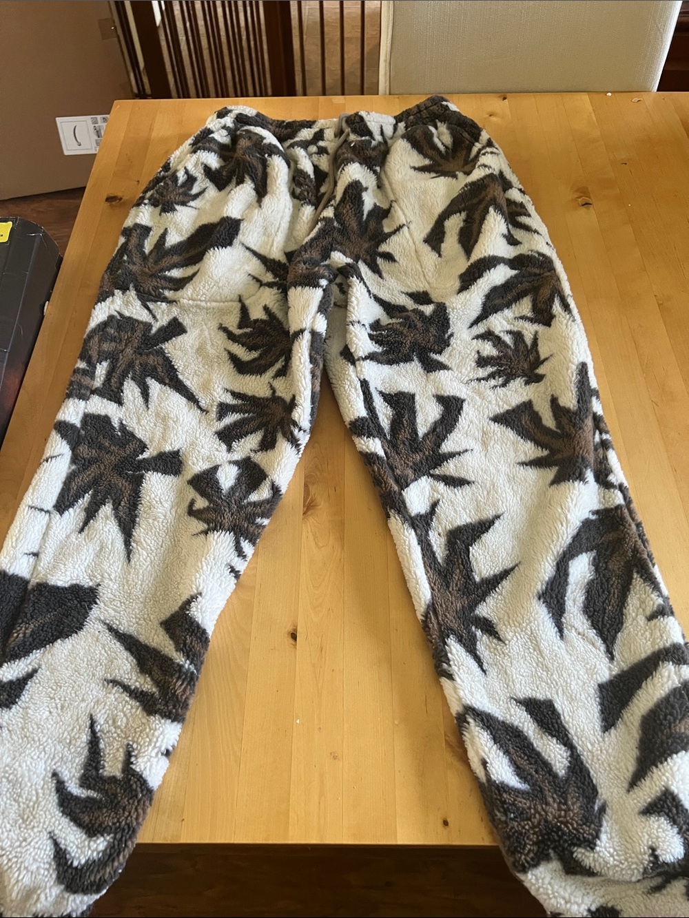 HUF Cream Plush Fleece Joggers with Brown Leaf Print